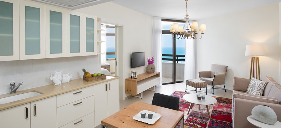 יחידת דיור בבת ים, מגדלי הים התיכון