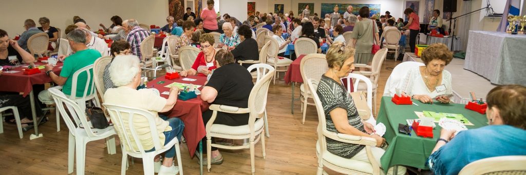 ברידג' בבית דיור מוגן בסביון