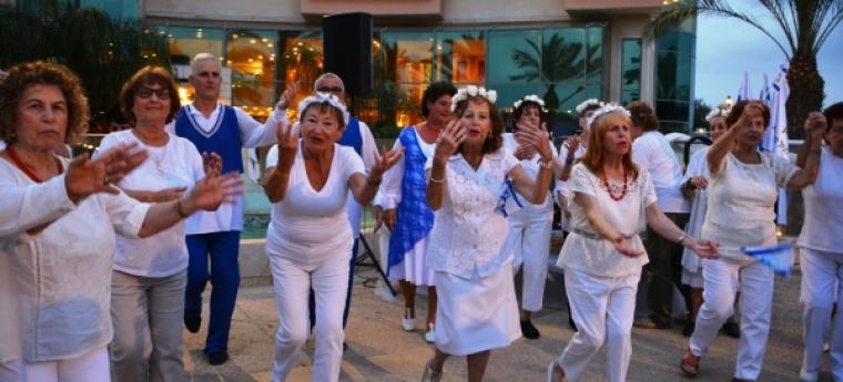 מחולות ת תצוגה